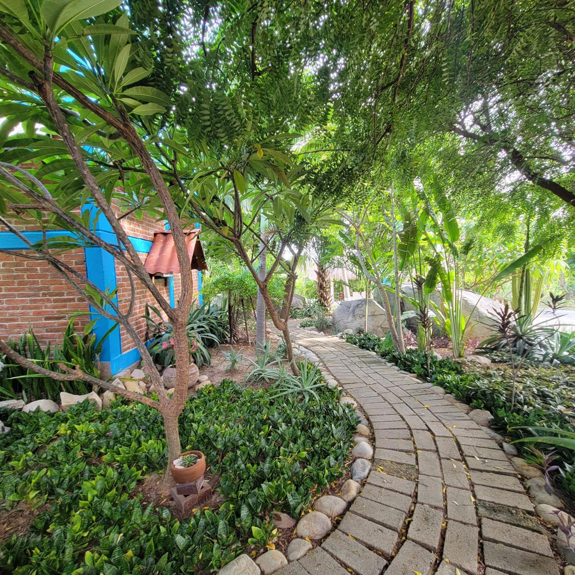 Ocean Oasis Hotel - Adult Only, Four Casitas Boutique Resort Agua Blanca 外观 照片